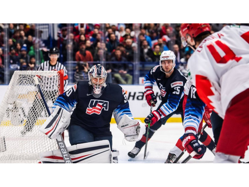 Хоккейные лиги америки. Хоккей Россия США 2019. Хоккей сборная США. Американские хоккеисты. Молодежная сборная США по хоккею.